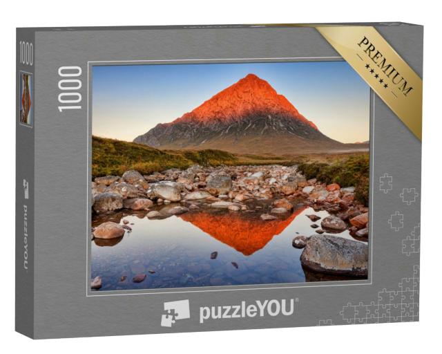 Puzzle 1000 Teile „Sonnenaufgang im goldenen Herbst am Coupall River, Glencore, Highlands, Schottland“