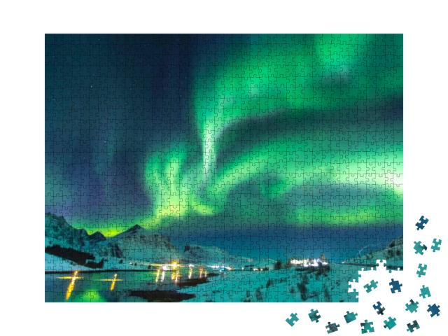 Puzzle 1000 Teile „Nordlichter vor der Kulisse der Berge am Meer, Norwegen“