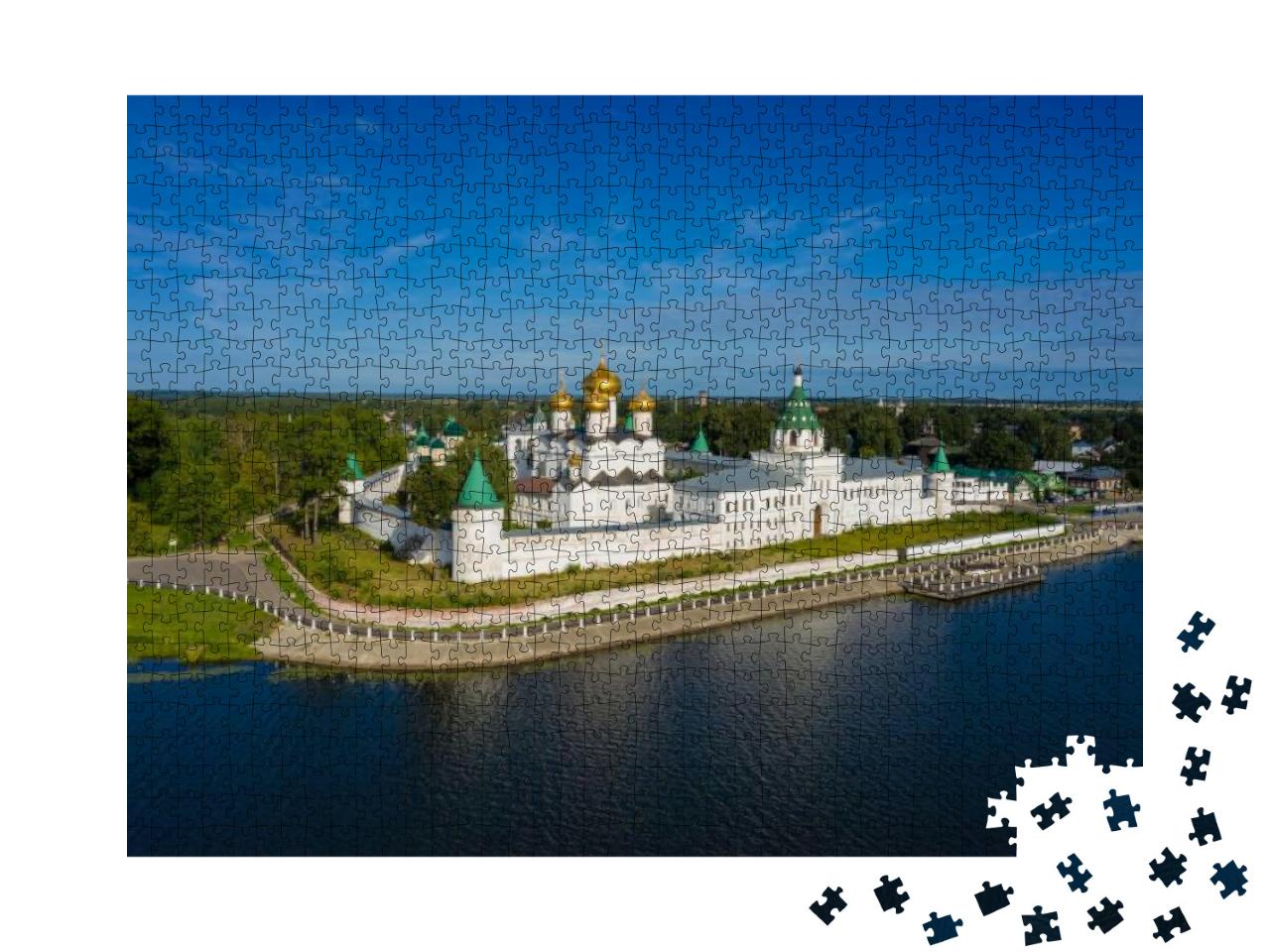 Puzzle 1000 Teile „Das Kloster Ipatievsky aus der Luft, Kostroma, Russland“