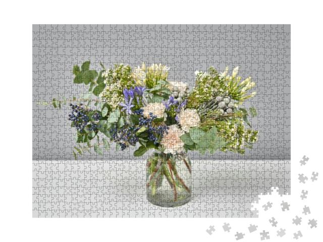 Puzzle 1000 Teile „Blumenarrangement in einer Vase für zu Hause“