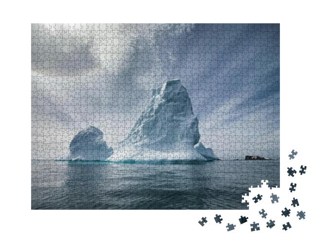 Puzzle 1000 Teile „Antarktis und Eisberglandschaften, Polarregionen der Erde“