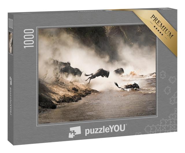 Puzzle 1000 Teile „Spektakuläre Aufnahme von Gnus, die den Mara-Fluss überqueren, Kenia“