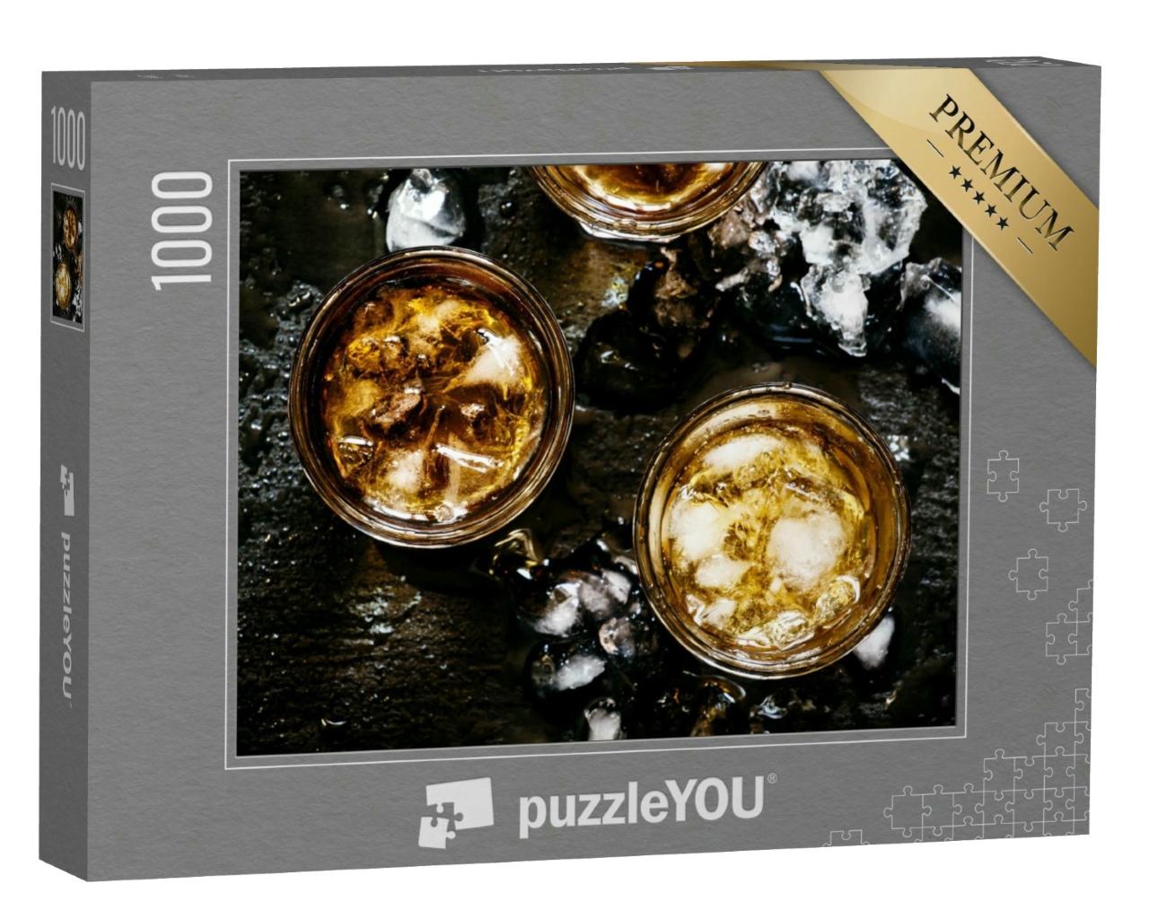 Puzzle 1000 Teile „Whiskey in einem Glas mit zerstoßenem Eis “