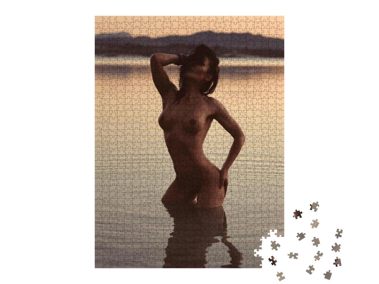Puzzle 1000 Teile „Erotische Kunst: Nackte Frau im Wasser“