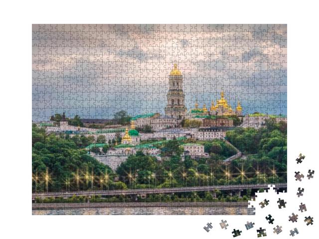 Puzzle 1000 Teile „Pechersk Lawra: das Höhlenkloster von Kiew, Ukraine“
