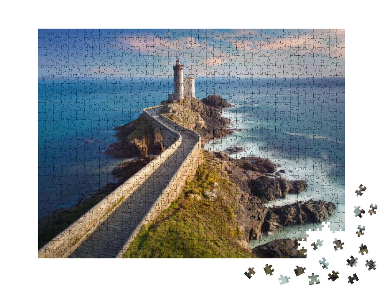 Puzzle 1000 Teile „Petit Minou Leuchtturm bei Sonnenuntergang, Brest, Frankreich“