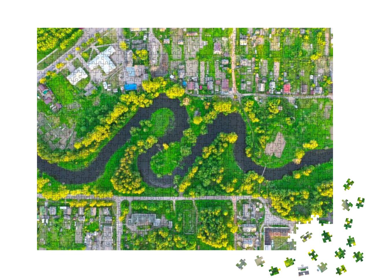 Puzzle 1000 Teile „Fluss im grünen Feld“