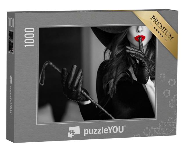Puzzle 1000 Teile „Sexy dominante Frau mit Hut und Peitsche“