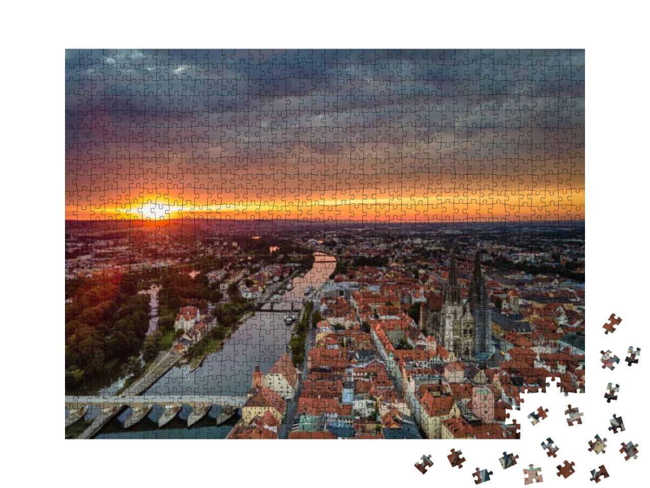 Puzzle 1000 Teile „Regensburg von oben bei traumhaftem Sonnenaufgang“