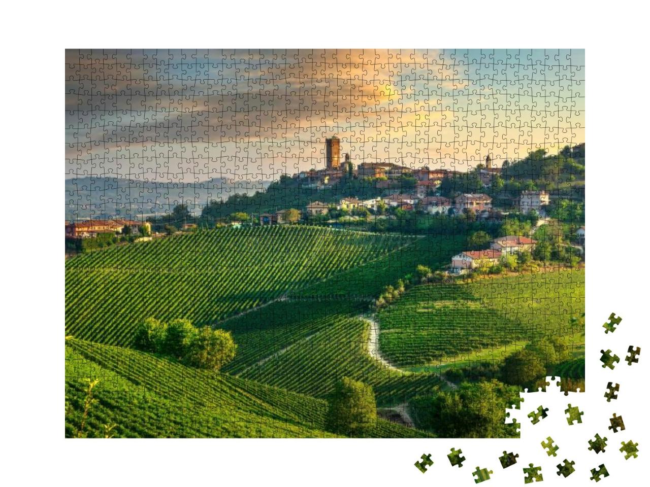Puzzle 1000 Teile „Barbaresco Dorf und Langhe Weinberge“