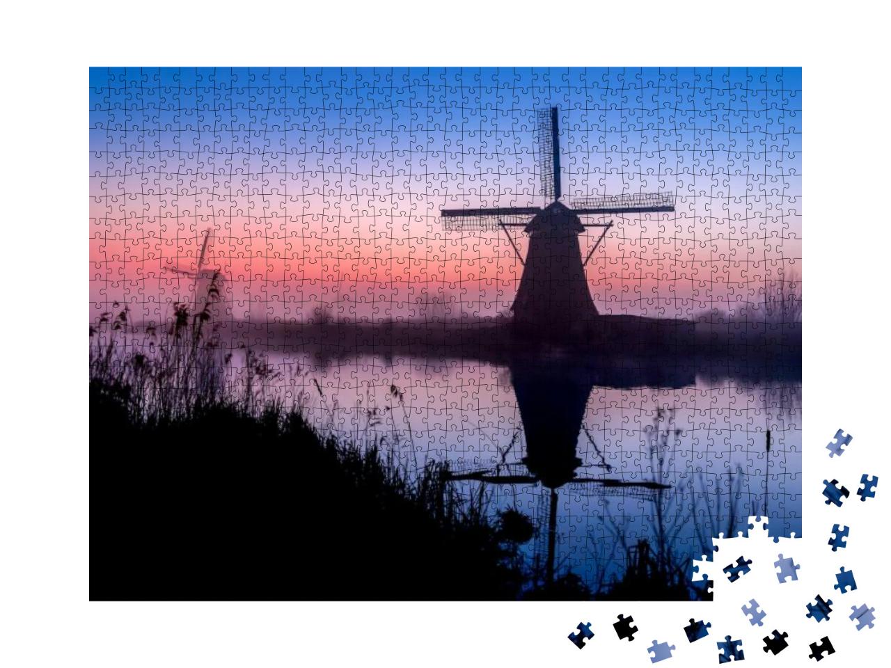 Puzzle 1000 Teile „Windmühle im Nebel bei Sonnenaufgang “