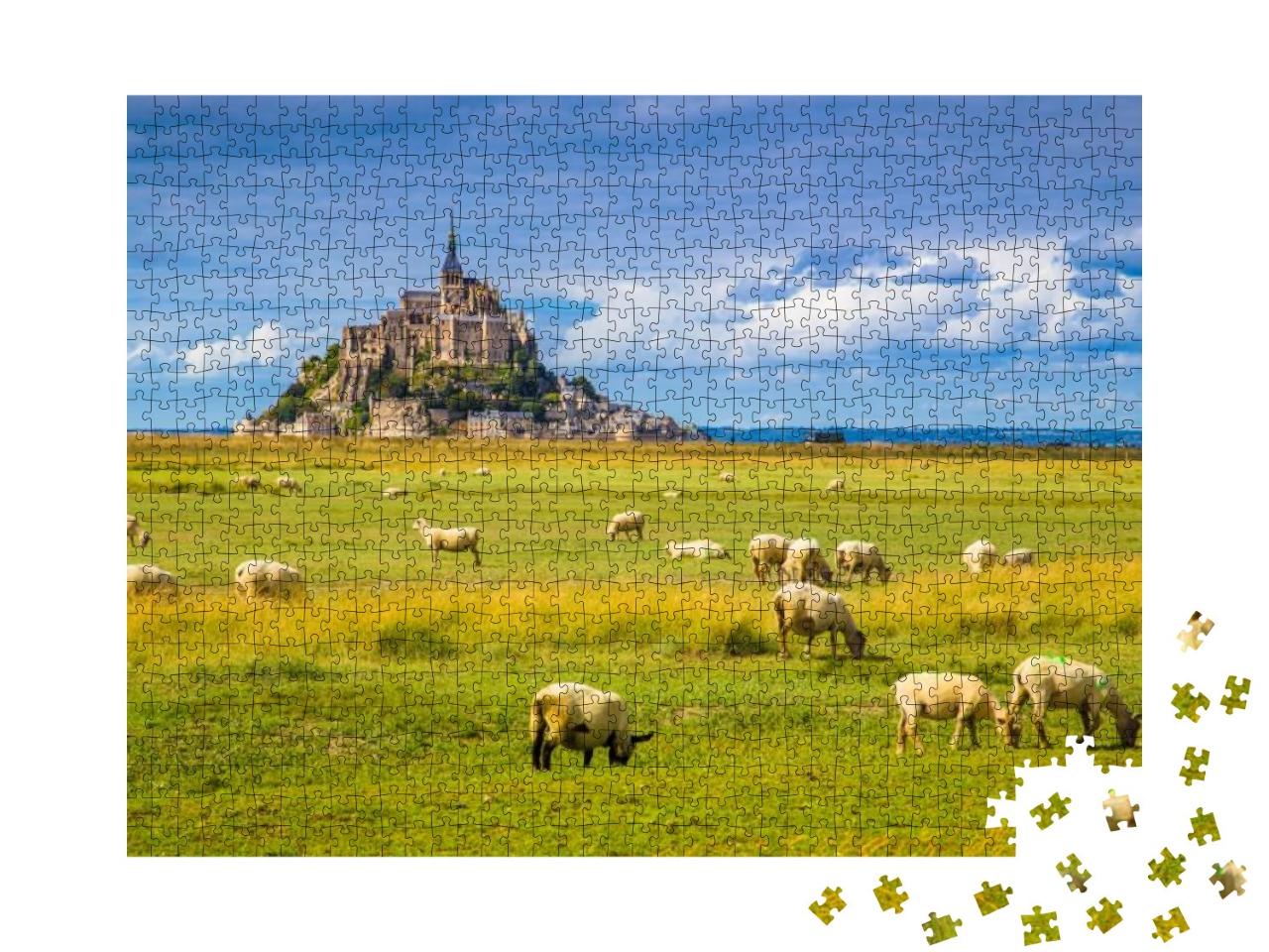 Puzzle 1000 Teile „Le Mont Saint-Michel mit Schafen auf grünen Wiesen, Normandie, Frankreich“