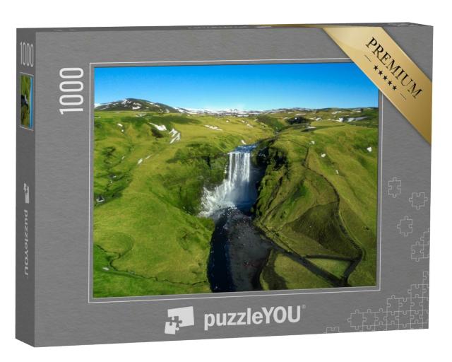 Puzzle 1000 Teile „Berühmte Wasserfälle: Skogafoss mitten in Island, Luftansicht“