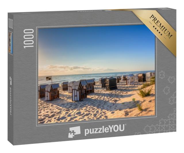 Puzzle 1000 Teile „Strand mit vielen Strandkörben nach Sonnenaufgang“