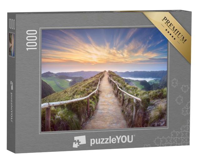 Puzzle 1000 Teile „Wanderweg mit Blick auf die Seen Ponta Delgada auf den Azoren“