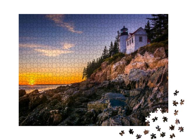 Puzzle 1000 Teile „Bass Harbor Lighthouse bei Sonnenuntergang, im Acadia National Park, Maine“