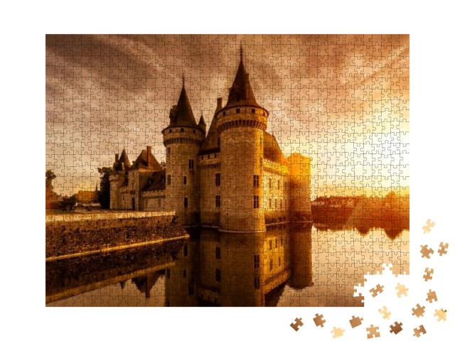 Puzzle 1000 Teile „Schloss von Sully-sur-Loire bei Sonnenuntergang, Loire-Tal, Frankreich“