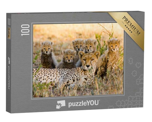 Puzzle 100 Teile „Gepardenmutter und ihre Jungtiere in der Savanne, Kenia“