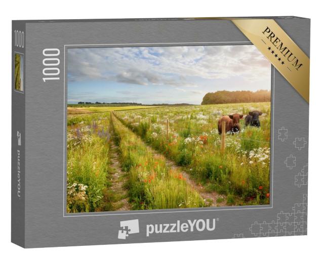 Puzzle 1000 Teile „Blumenwiese mit zwei Kühen  “