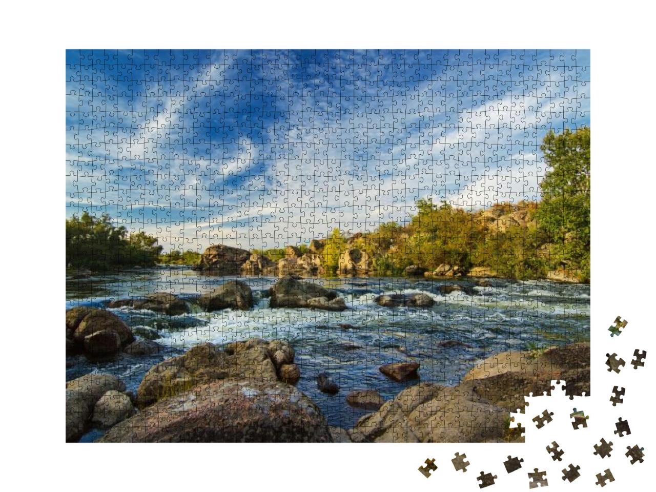 Puzzle 1000 Teile „Wilder Fluss in unberührter Natur“
