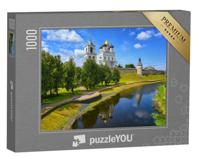 Puzzle 1000 Teile „Dreifaltigkeitskirche im Pskower Kreml“