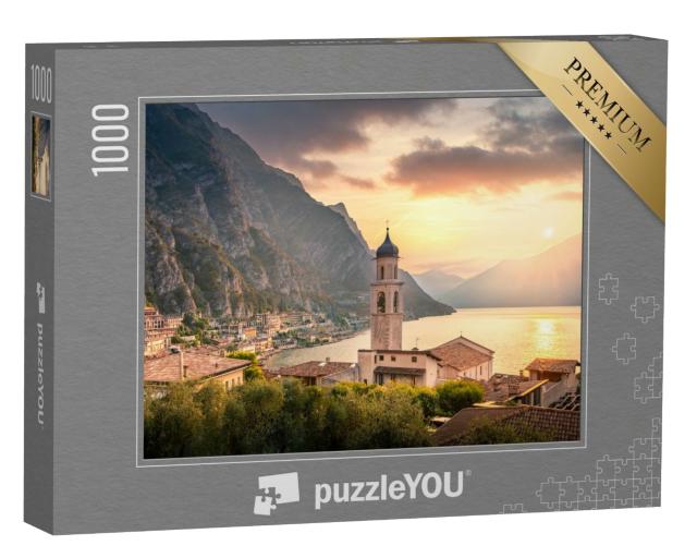 Puzzle 1000 Teile „Bezauberndes Dorf Limone sul Garda, Italien“