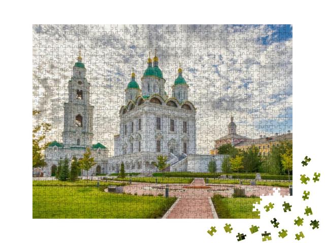 Puzzle 1000 Teile „Kathedrale der Himmelfahrt der seligen Jungfrau Maria, Astrachan“