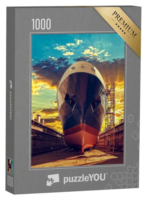 Puzzle 1000 Teile „Schiff im Trockendock einer Werft“