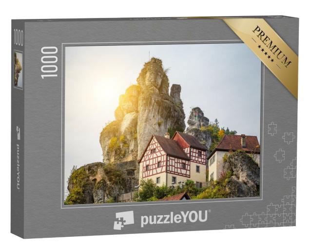 Puzzle 1000 Teile „Fachwerkhäuser am Fels im historischen alten Kirchdorf Tüchersfeld, Bayern“