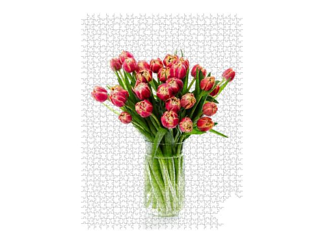 Puzzle 1000 Teile „Rote Tulpen mit gelbem Rand in einer Glasvase“