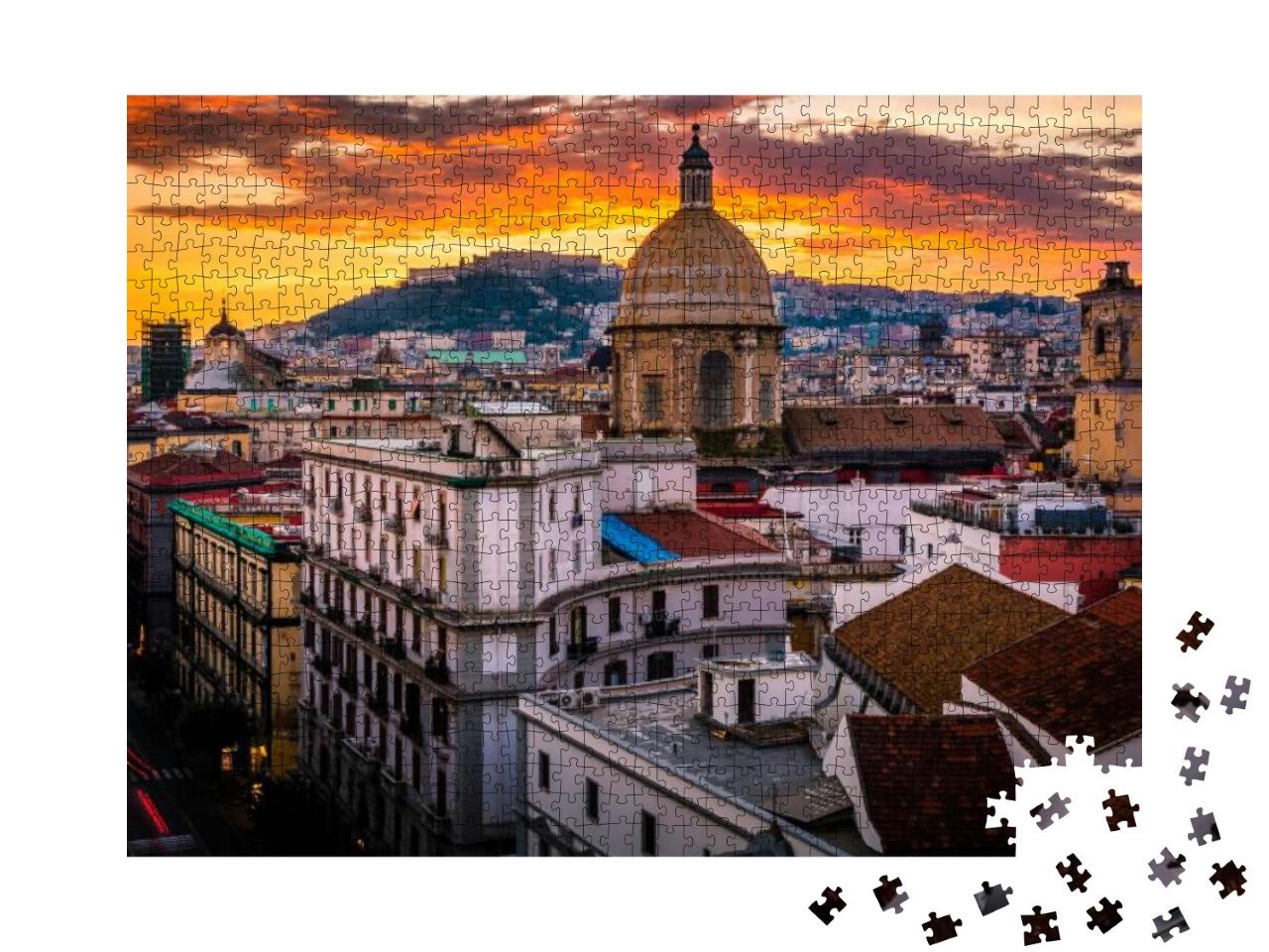 Puzzle 1000 Teile „Atemberaubende Ansicht von Neapel von oben bei Sonnenuntergang“