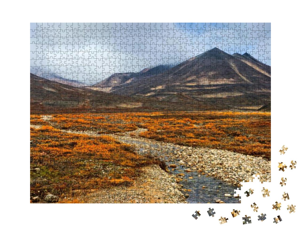 Puzzle 1000 Teile „Herbstlandschaft inmitten der Tundra, Sibirien“