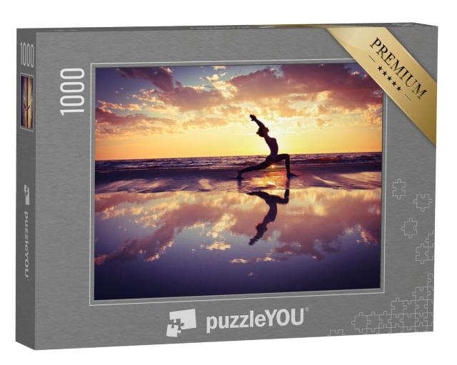 Puzzle 1000 Teile „Yoga im Sonnenuntergang am Strand“