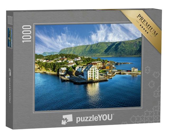 Puzzle 1000 Teile „Norwegische Fjorde: Meerblick auf Häuser in Alesund, Norwegen“
