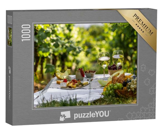 Puzzle 1000 Teile „Picknick mit Gläsern, Weißwein im Weinberg “