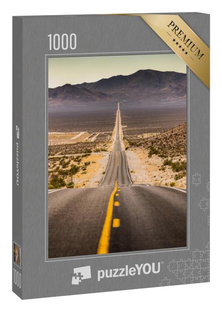 Puzzle 1000 Teile „Schier endlos gerade Straße im Staub, Kalifornien, USA“