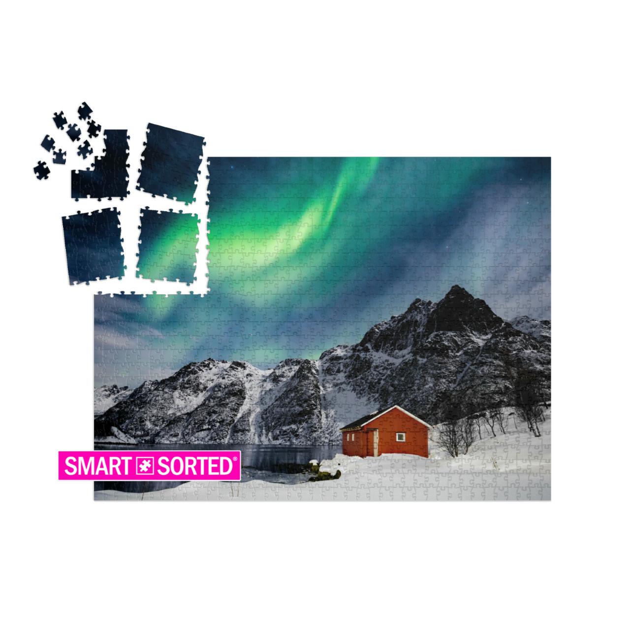 SMART SORTED® | Puzzle 1000 Teile „Lofoten-Inseln: Nordlicht über einem Bergsee“