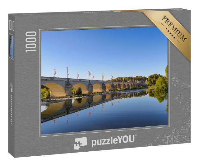 Puzzle 1000 Teile „Wilson-Brücke und ihre Spiegelung in der Loire, Tours, Frankreich“