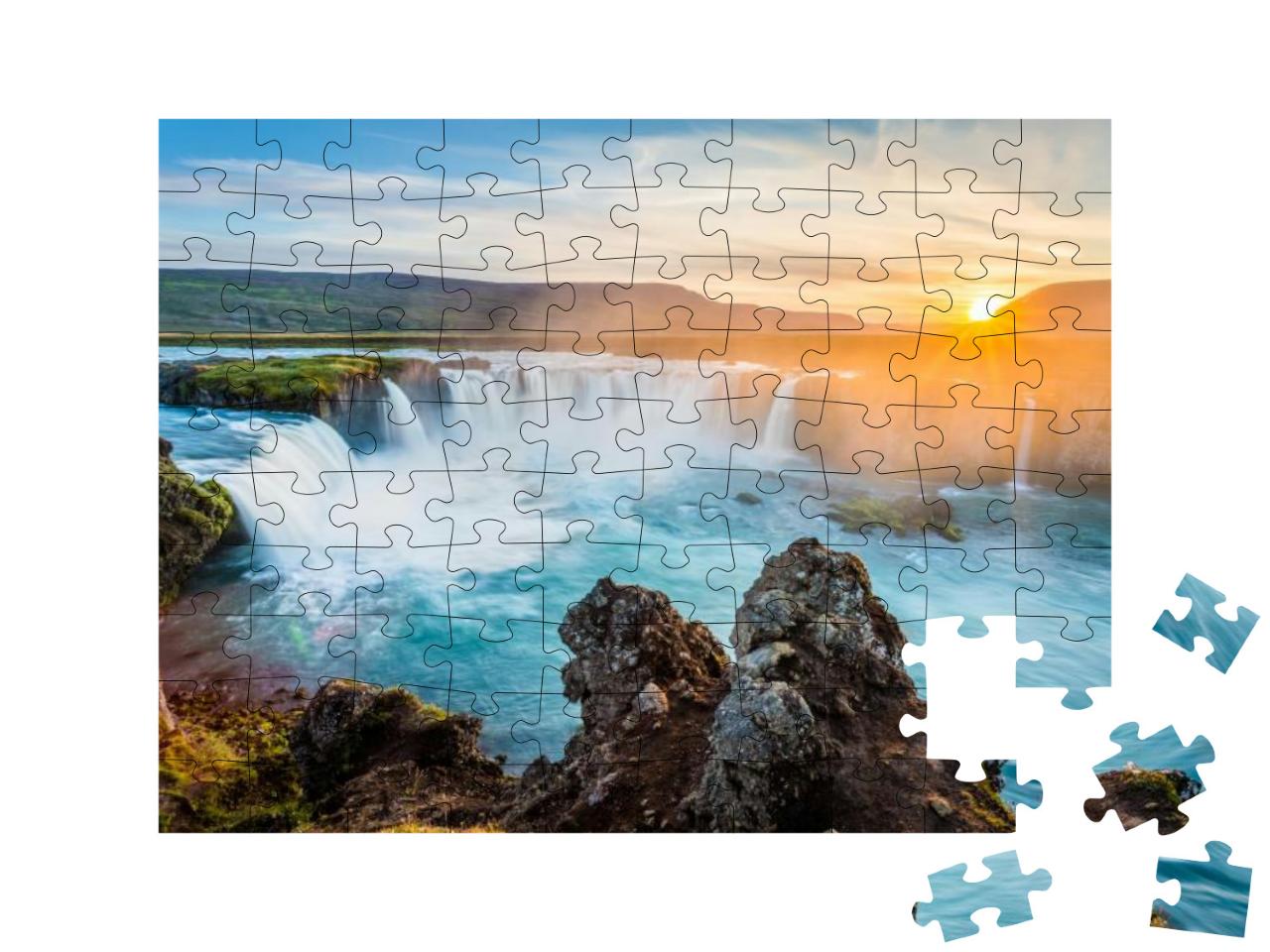 Puzzle 100 Teile „Godafoss-Wasserfall im Sonnenuntergang, Island“